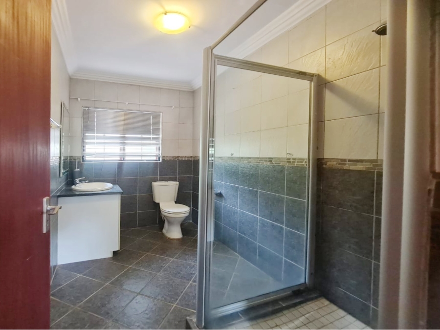 To Let 3 Bedroom Property for Rent in Melodie North West